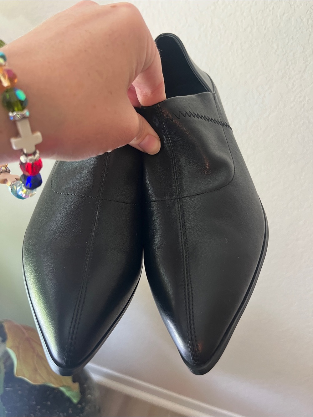 Downeast leather heeled shoes